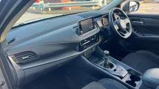 Nissan Qashqai 1.3 DiG-T MH Acenta Premium 5dr Petrol Hatchback